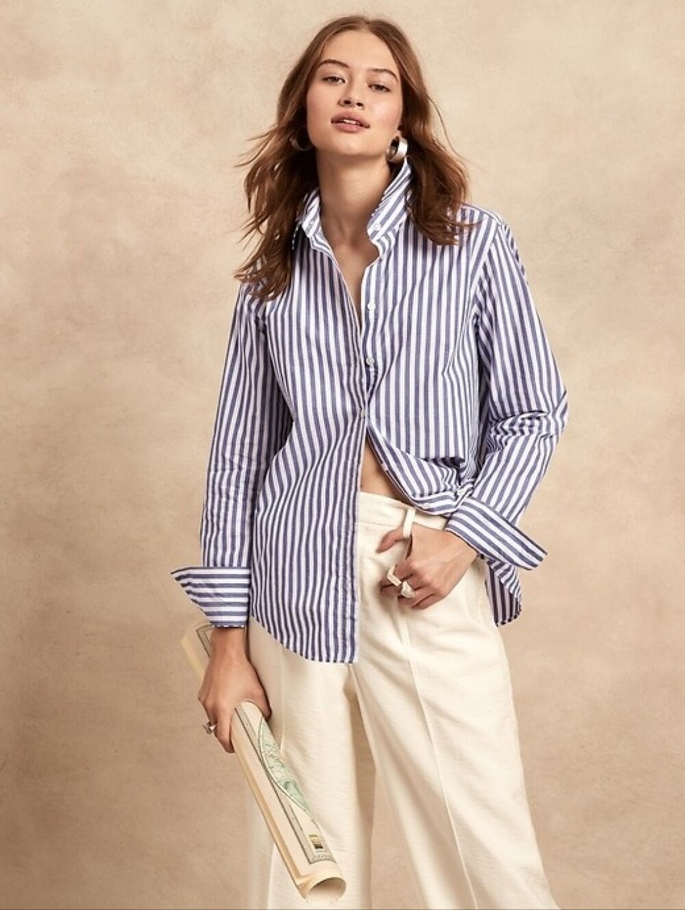 Banana Republic Women's Size 2 Blue White Striped Shirt